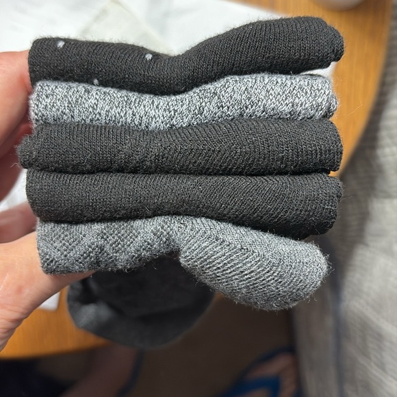 5 pairs of socks, subtle patterns - Picture 4 of 9